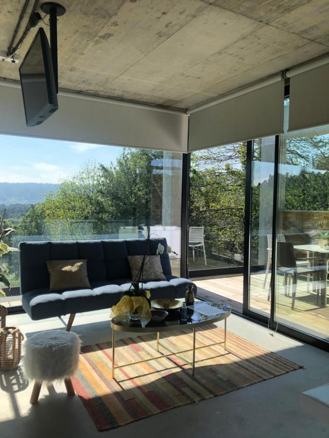Glass Cube Outes Екстериор снимка